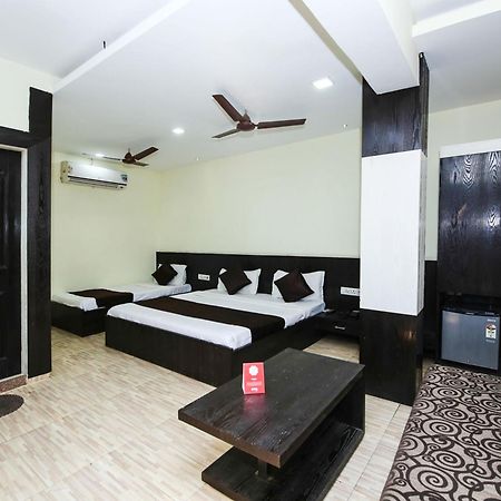 Oyo 2155 Hotel Wardhman Jabalpur Bagian luar foto