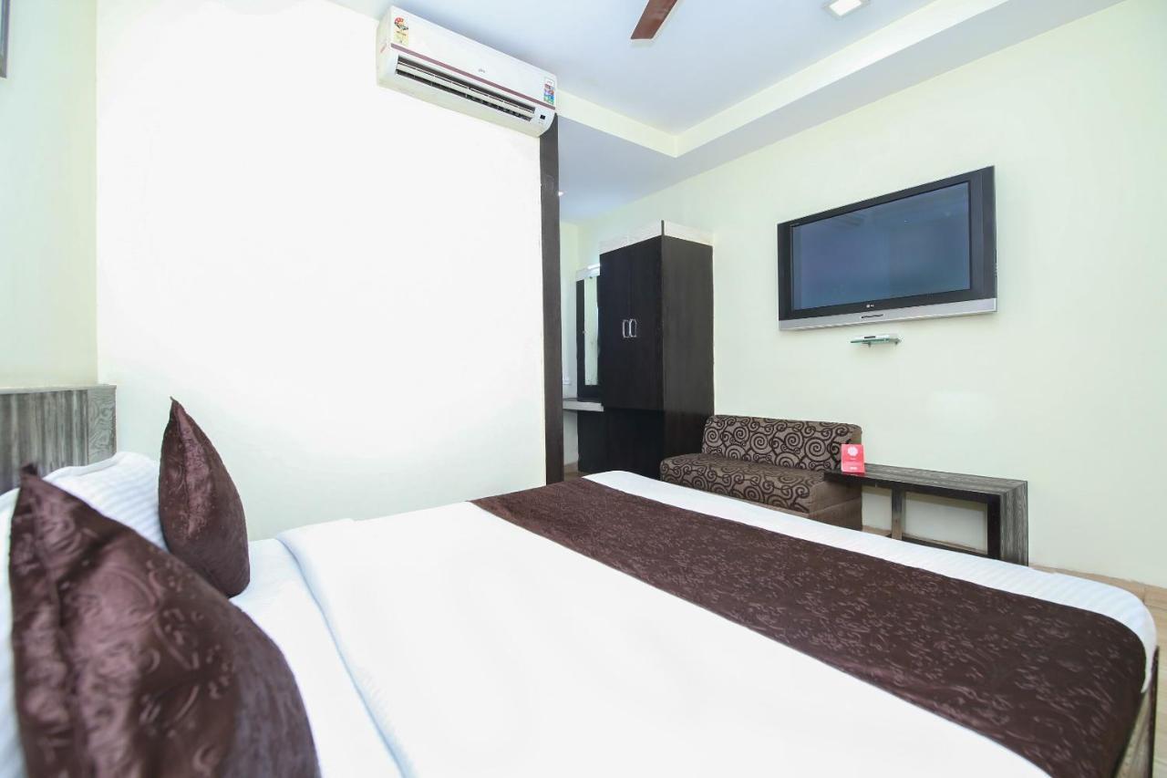 Oyo 2155 Hotel Wardhman Jabalpur Bagian luar foto