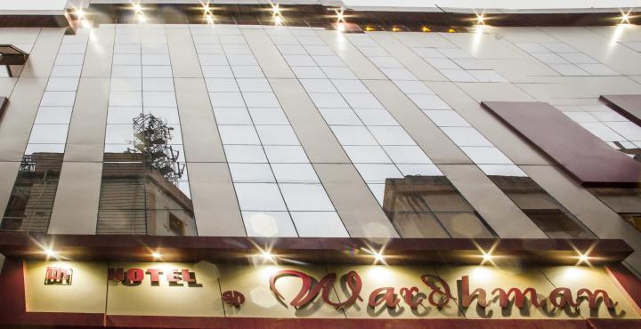 Oyo 2155 Hotel Wardhman Jabalpur Bagian luar foto
