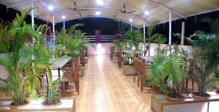 Oyo 2155 Hotel Wardhman Jabalpur Bagian luar foto
