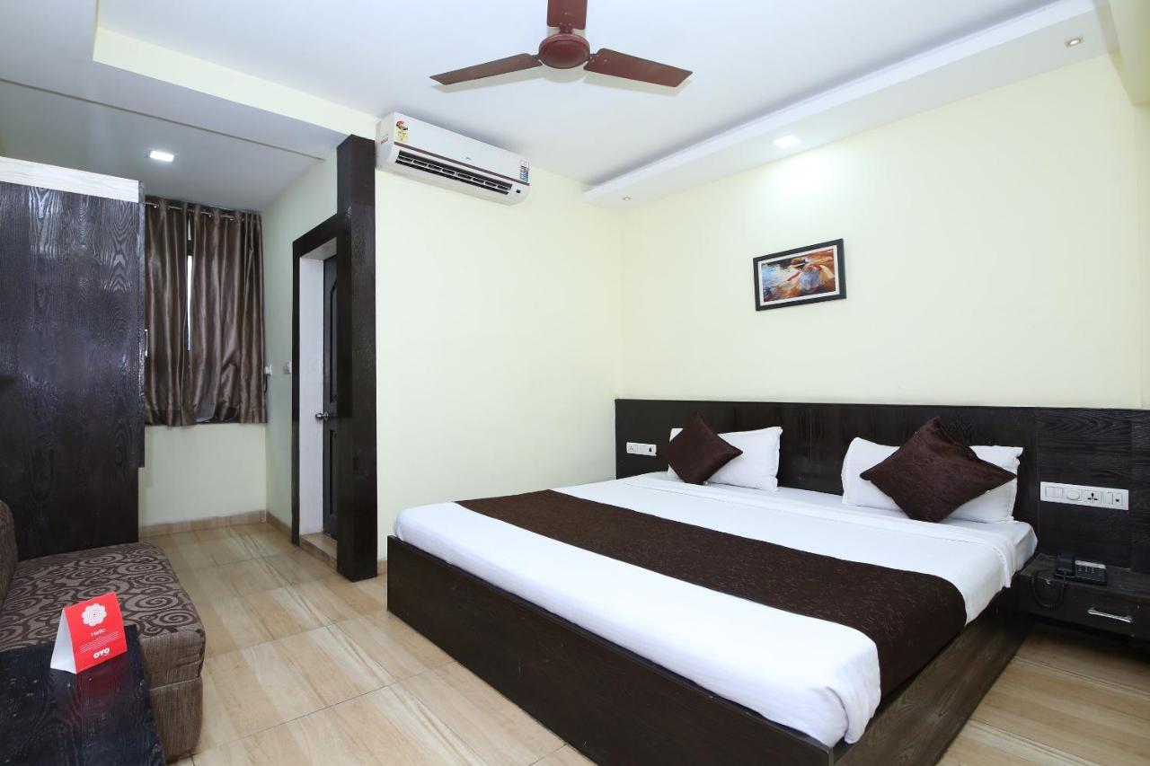 Oyo 2155 Hotel Wardhman Jabalpur Bagian luar foto